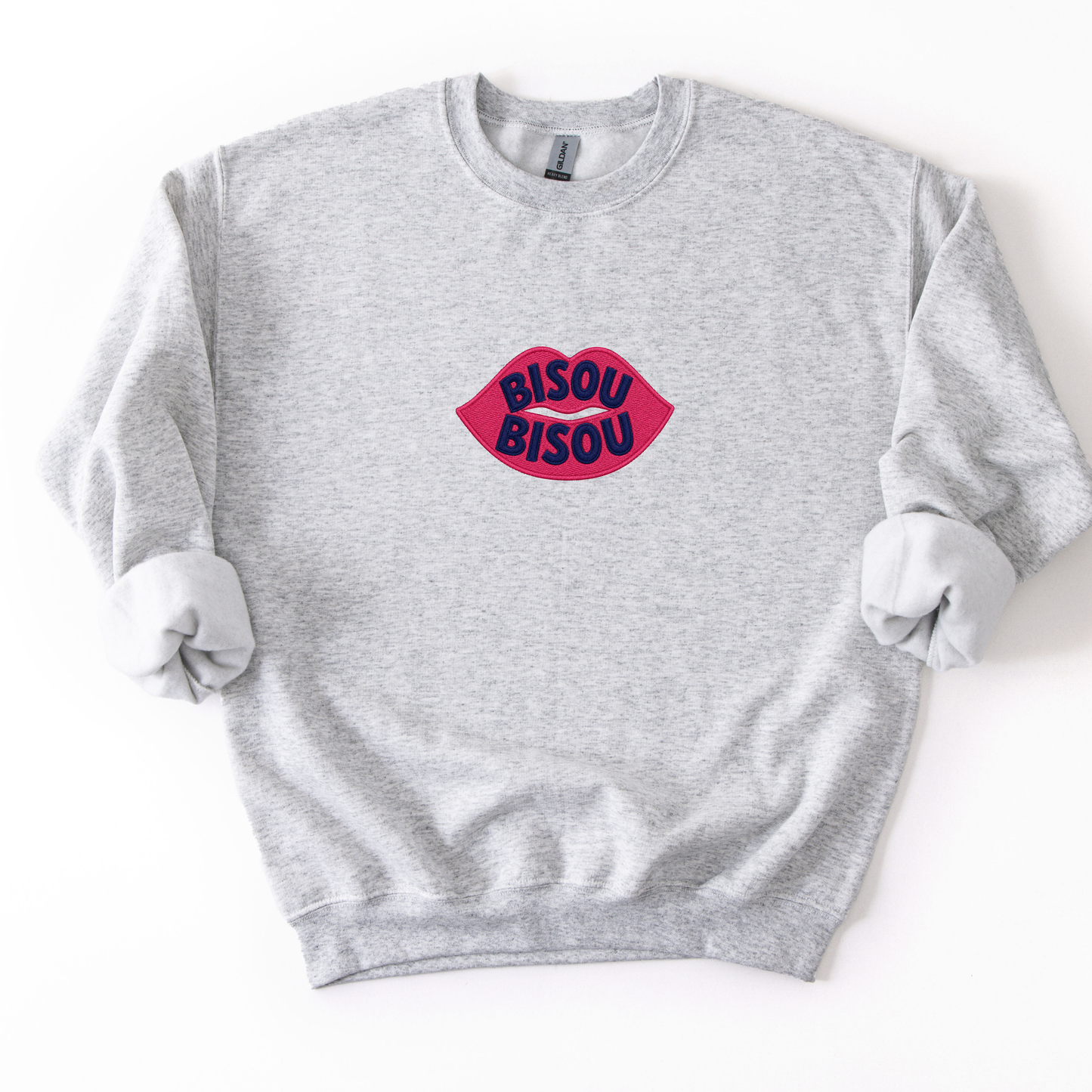 Bisou Bisou Embroidery - Gildan Crewneck Sweatshirt