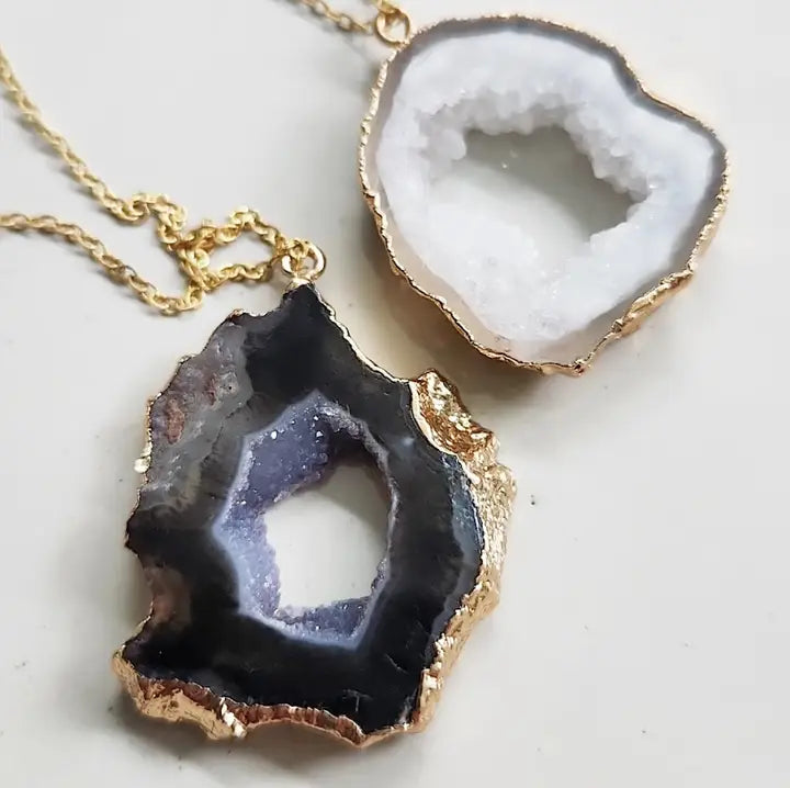 Gold Plated Geode/Agate Slice Pendant Necklace