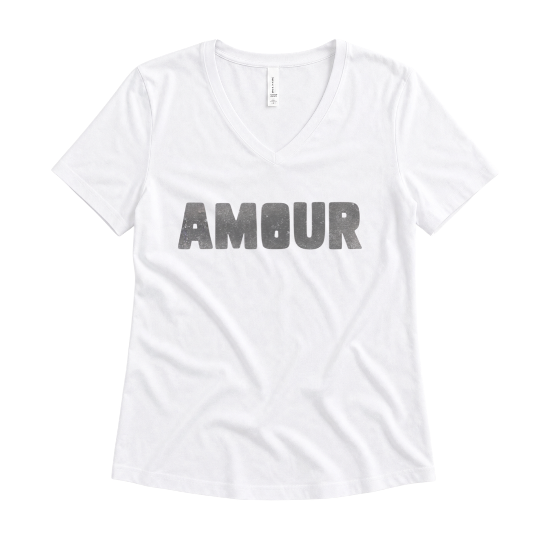 Amour - Super Soft V Neck
