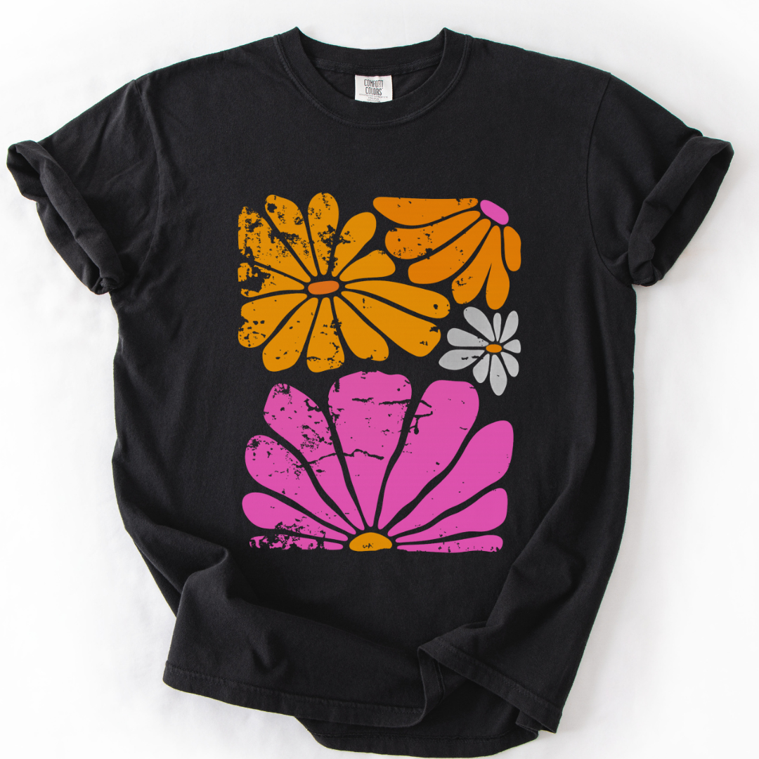 Sunbloom Boho Vintage Floral -  Relaxed Fit Vintage Wash T Shirt