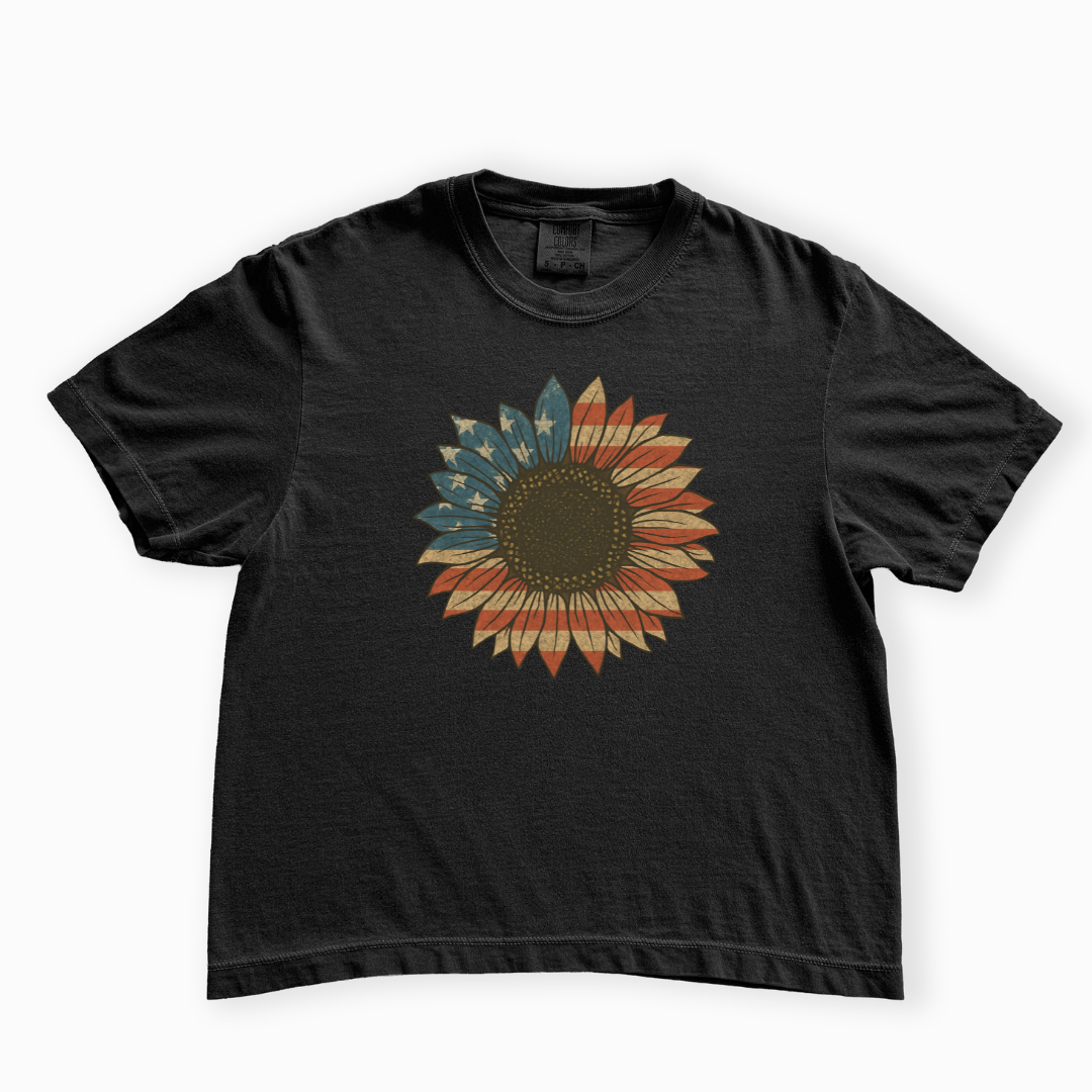 Stars and Stripes Sunflower - Comfort Colors Boxy Cropped Tee