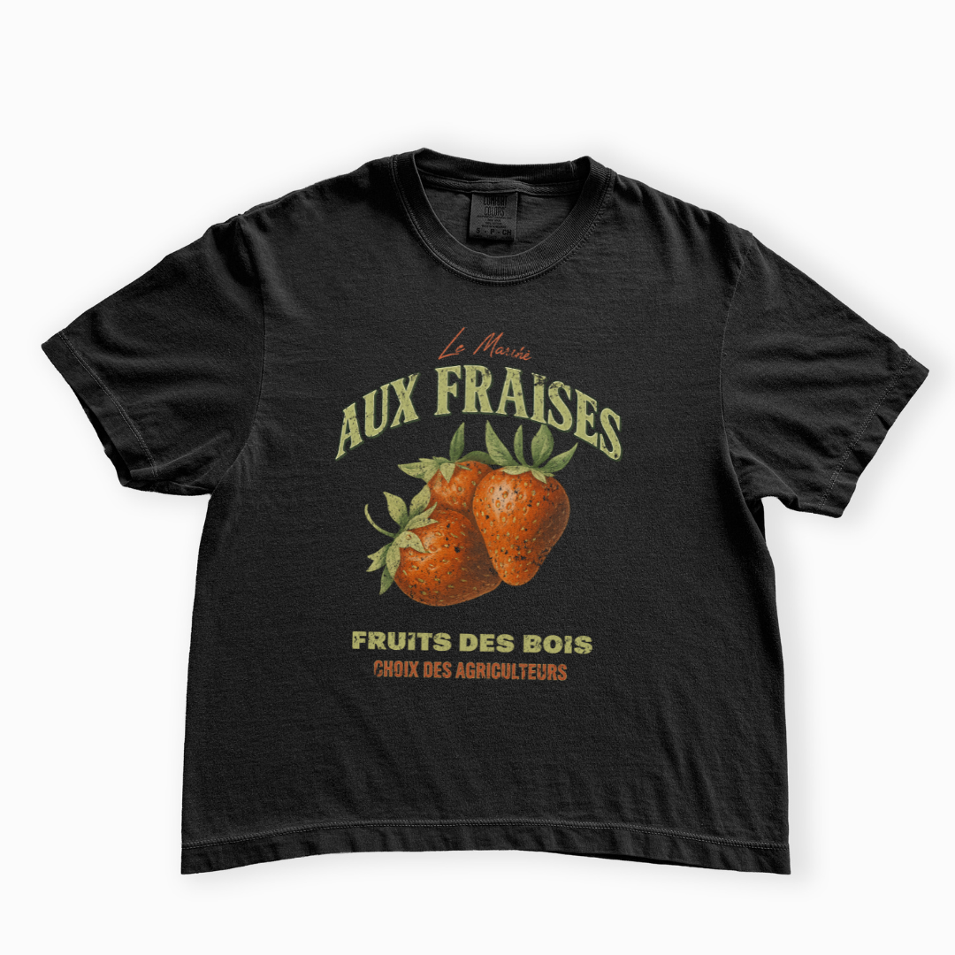 Aux Fraises - Comfort Colors Boxy Cropped Tee