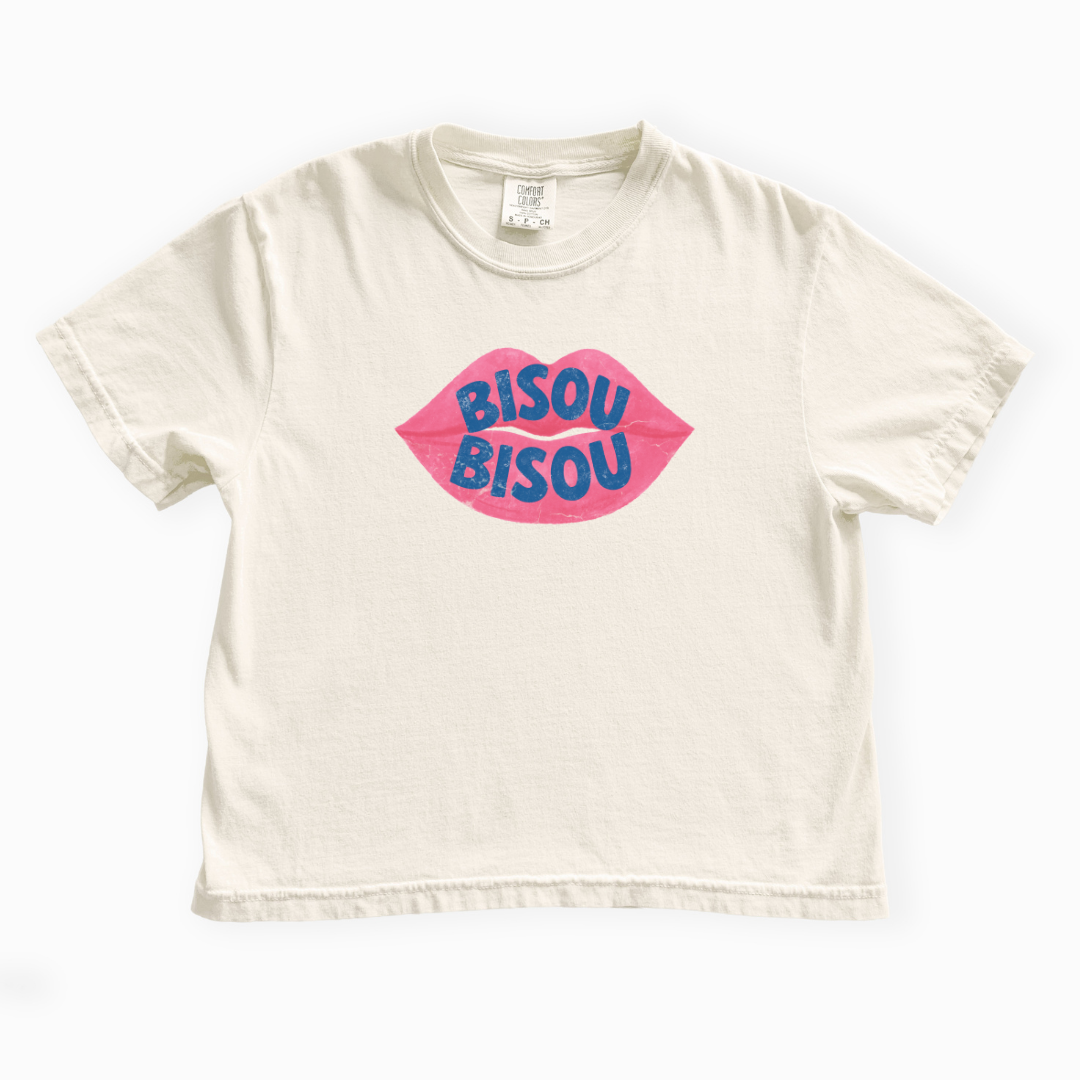 Bisou - Comfort Colors Boxy Cropped Tee