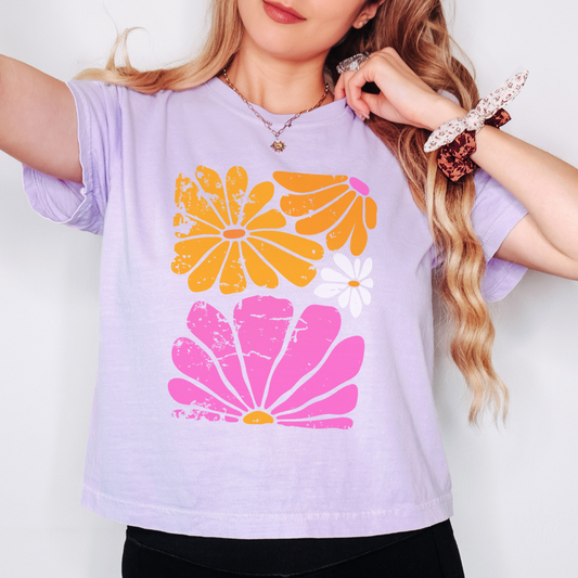 Sunbloom Boho Vintage Floral - Comfort Colors Boxy Cropped Tee