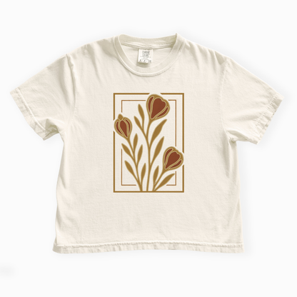 Floraison Noire - Comfort Colors Boxy Cropped Tee