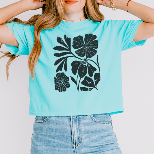 Artistic Boho Floral Print - Comfort Colors Boxy Cropped Tee