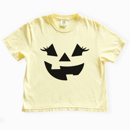 Jackielantern - Comfort Colors Boxy Cropped Tee