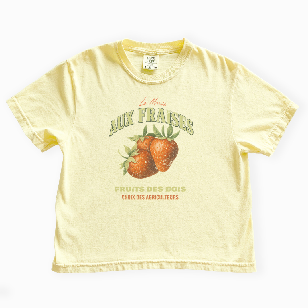 Aux Fraises - Comfort Colors Boxy Cropped Tee