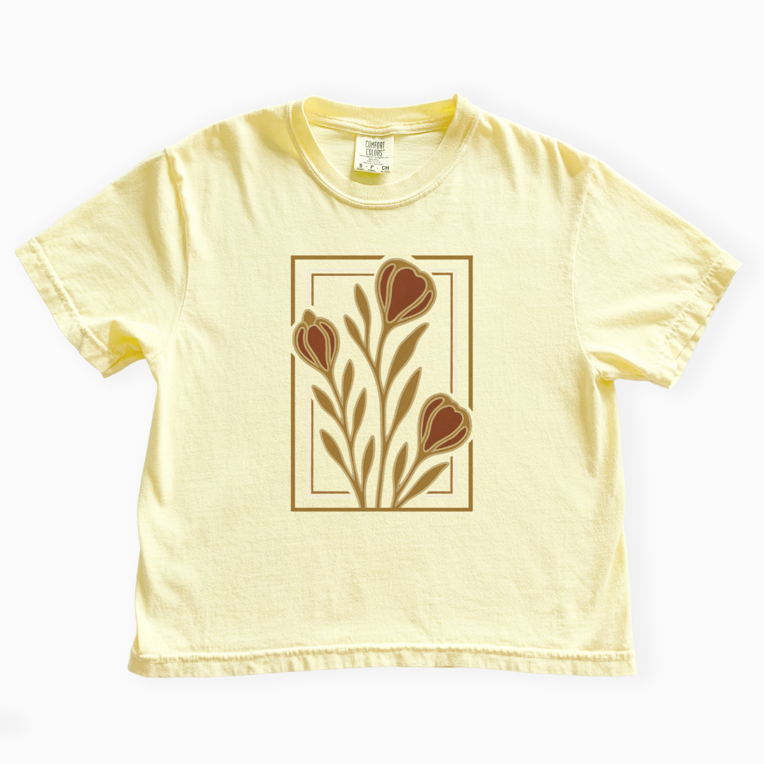 Floraison Noire - Comfort Colors Boxy Cropped Tee