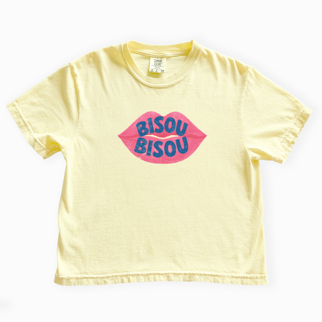 Bisou - Comfort Colors Boxy Cropped Tee