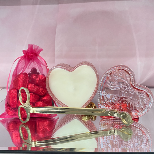 Dozen Roses Scented Luxury Candle