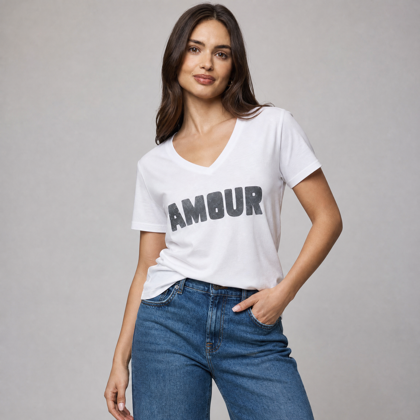 Amour - Super Soft V Neck