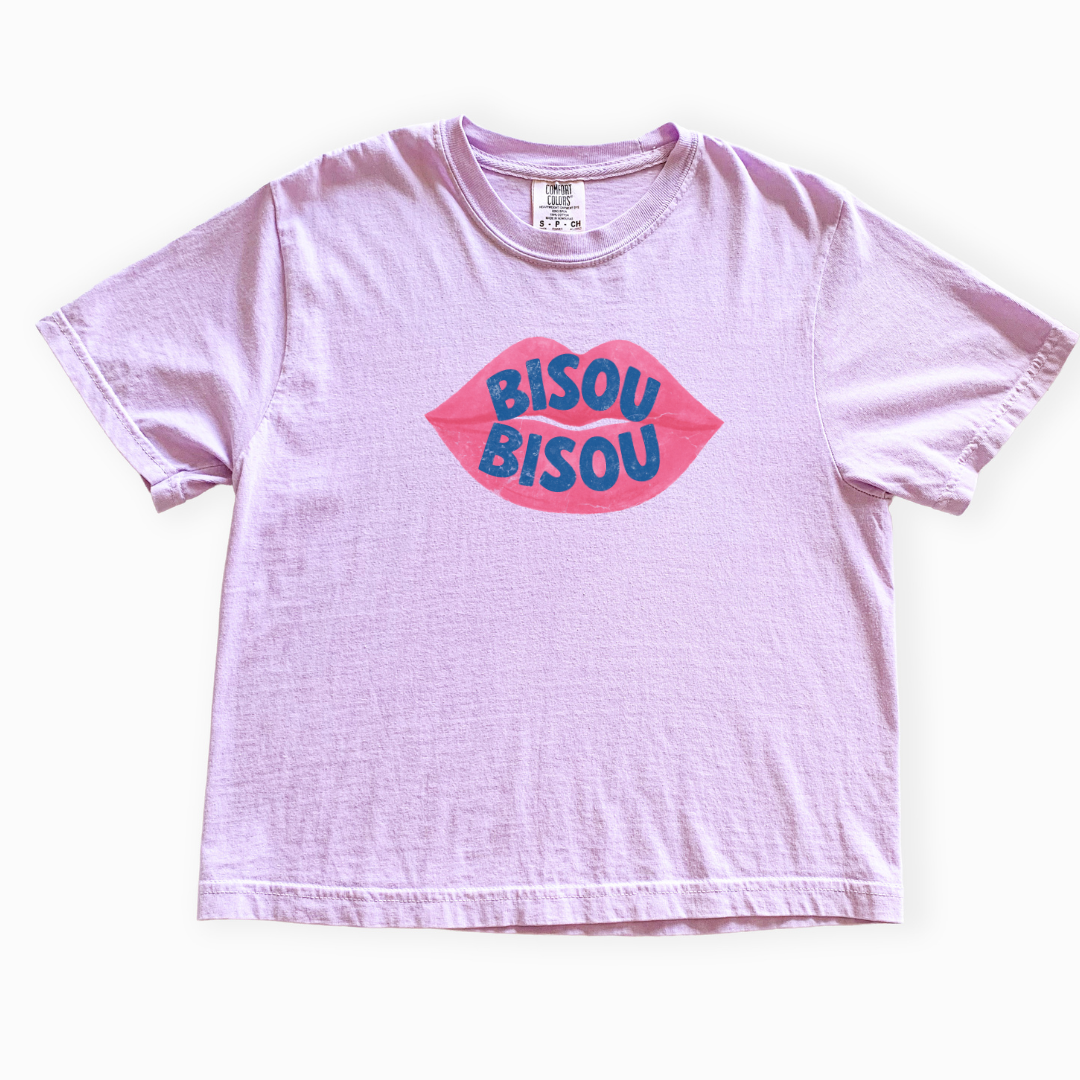 Bisou - Comfort Colors Boxy Cropped Tee