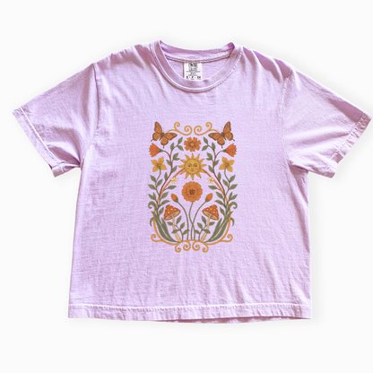 Golden Butterfly - Comfort Colors Boxy Cropped Tee