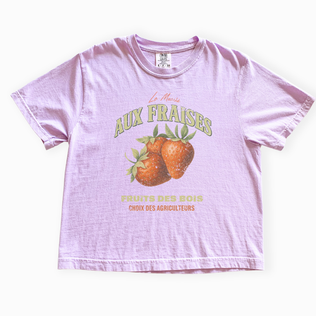 Aux Fraises - Comfort Colors Boxy Cropped Tee