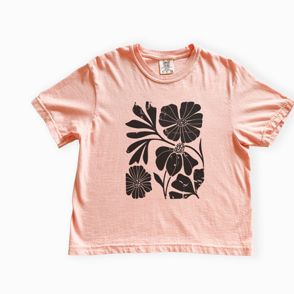Artistic Boho Floral Print - Comfort Colors Boxy Cropped Tee
