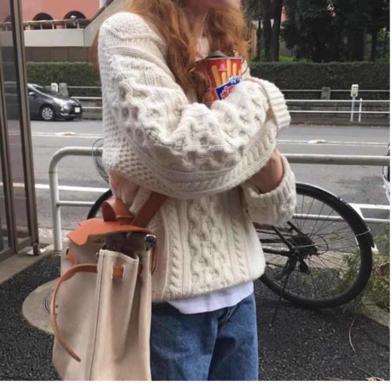 Wool Knit O-Neck Pullover Sweater with Puff Sleeves