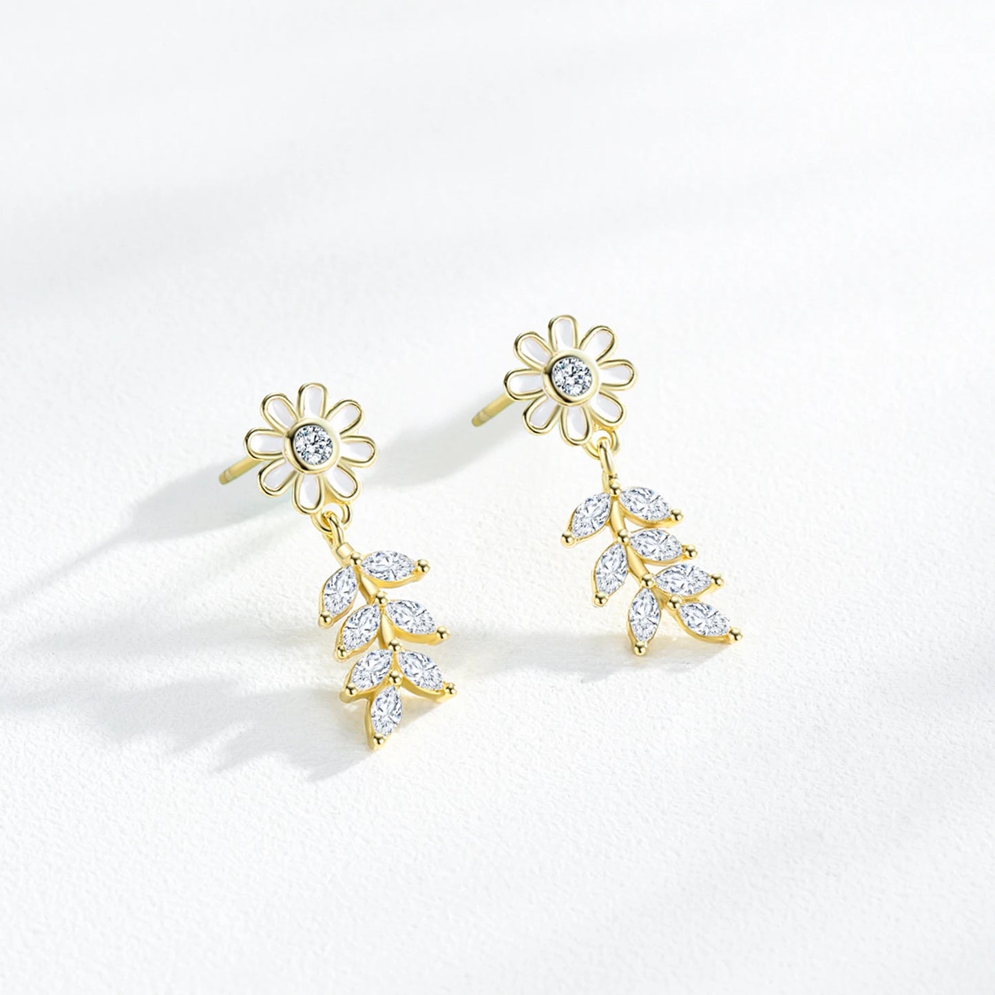 925 Sterling Silver Daisy Flower Enamel Stud Earrings