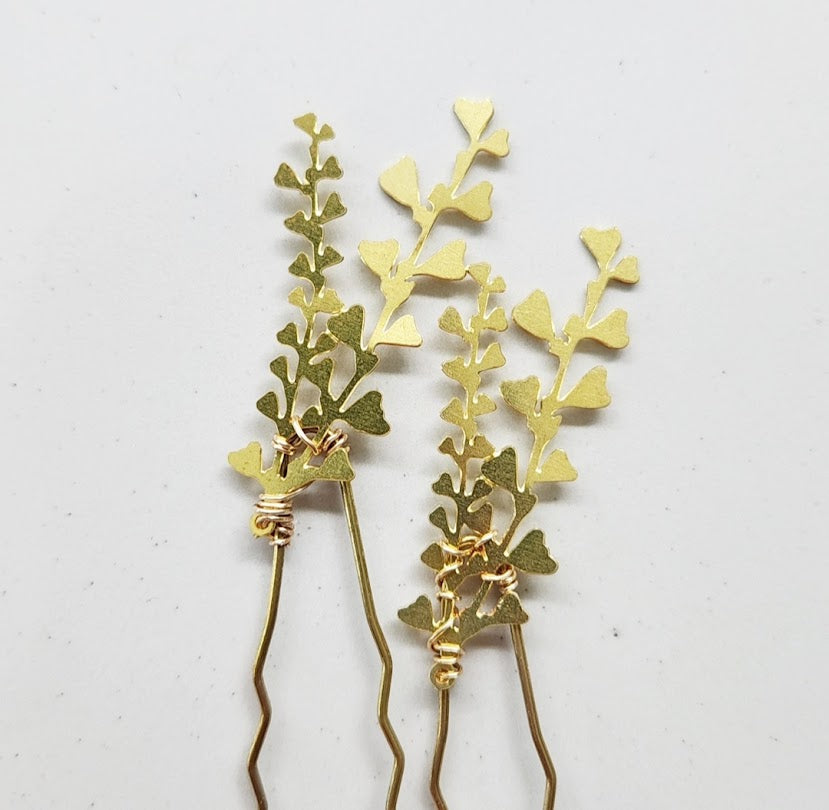 Brass Maidenhair Fern Leaf Sprig Wire Wrapped U Hairpins