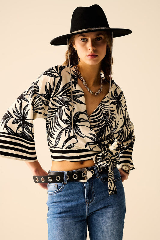 Cropped Top in White With Tropical Motif in Black