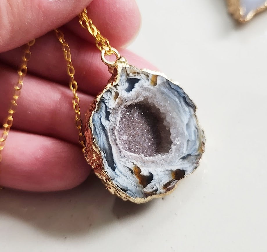 Gold Plated Geode/Agate Slice Pendant Necklace