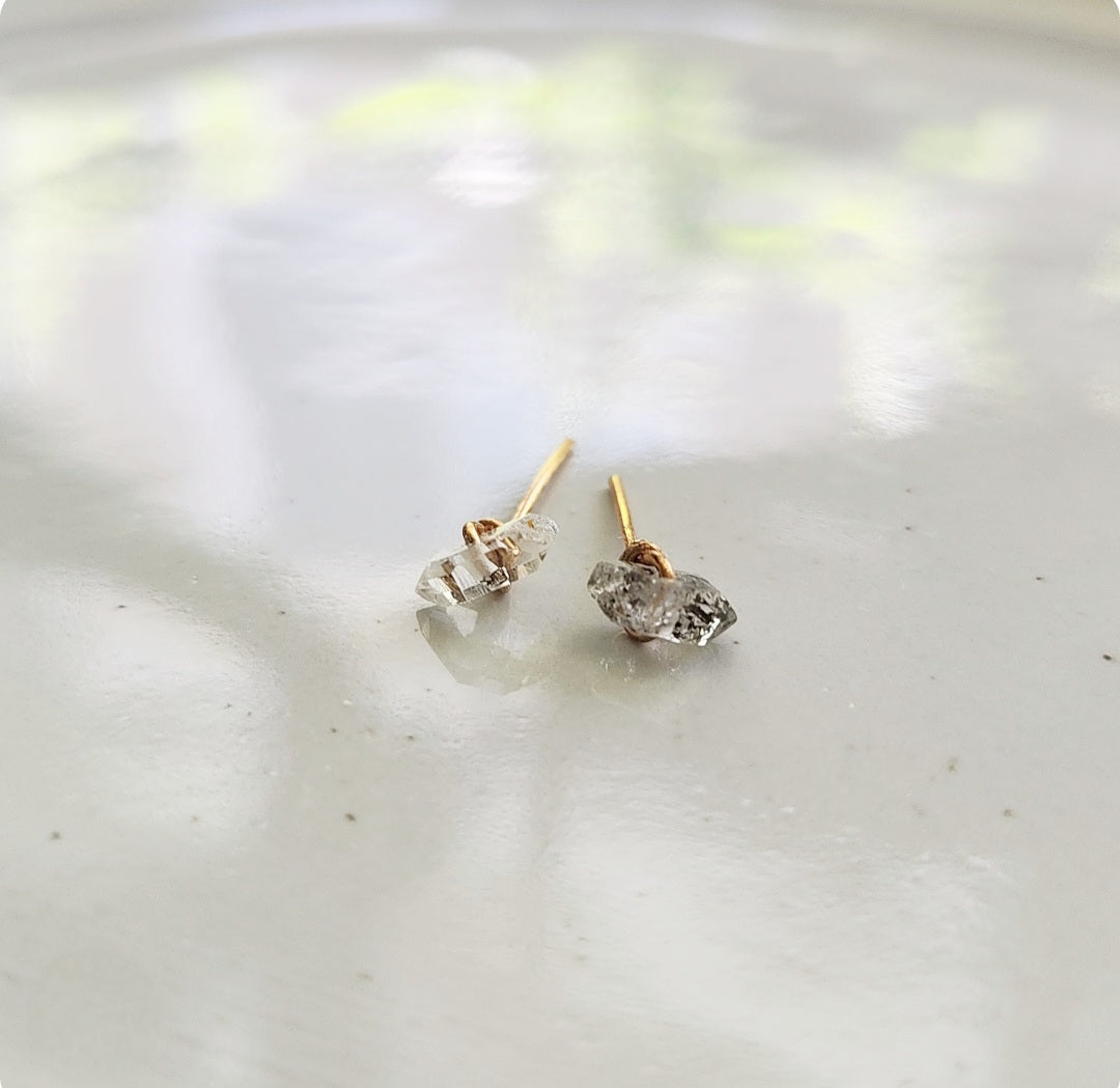 Natural Tibetan Quartz w/ Anthraxolite Stud Post Earrings