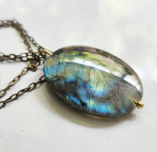 Rainbow Labradorite & Antiqued Brass Chain Pendant Necklace