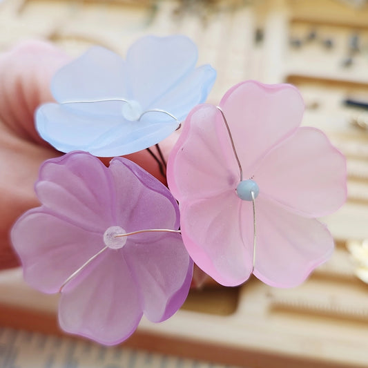 Vintage Lucite Poppy Flower Girl Hairpins in Pastel Colors