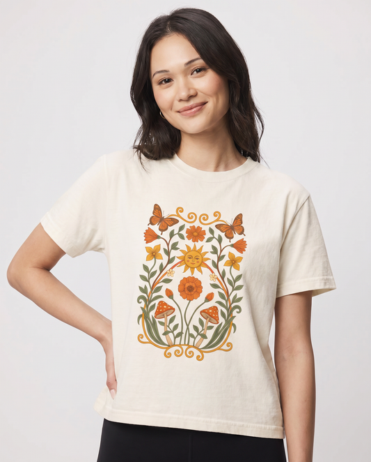Golden Butterfly - Comfort Colors Boxy Cropped Tee