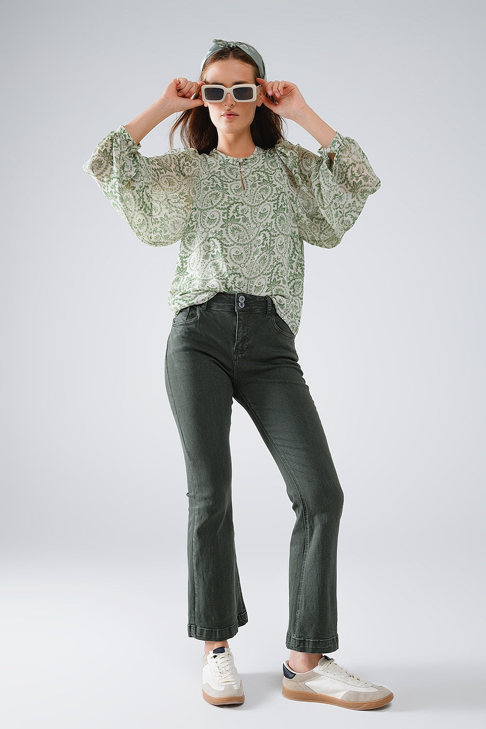 Green Chiffon Blouse With Floral Print and Long Balloon Sleeves
