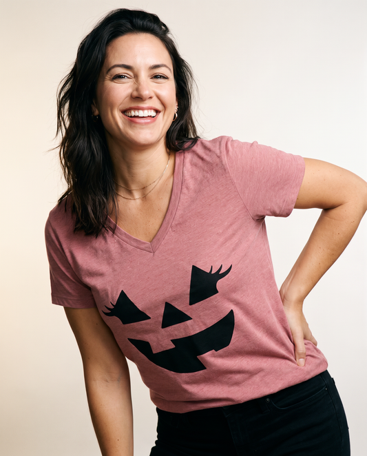 Jackielantern - Super Soft V Neck