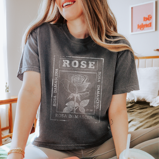 Rosa Damascena, Vintage Faded Print - Comfort Colors Boxy Cropped Tee