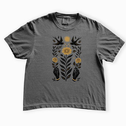 Sanctum Botanica - Comfort Colors Boxy Cropped Tee
